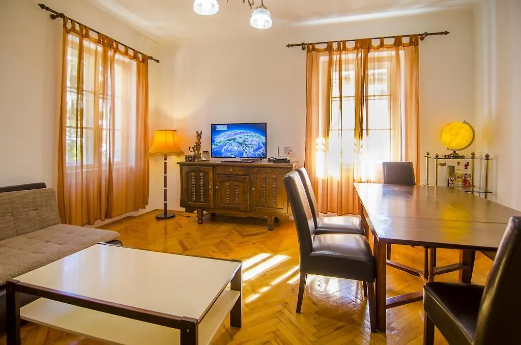 Villa Martinis Split Apartment